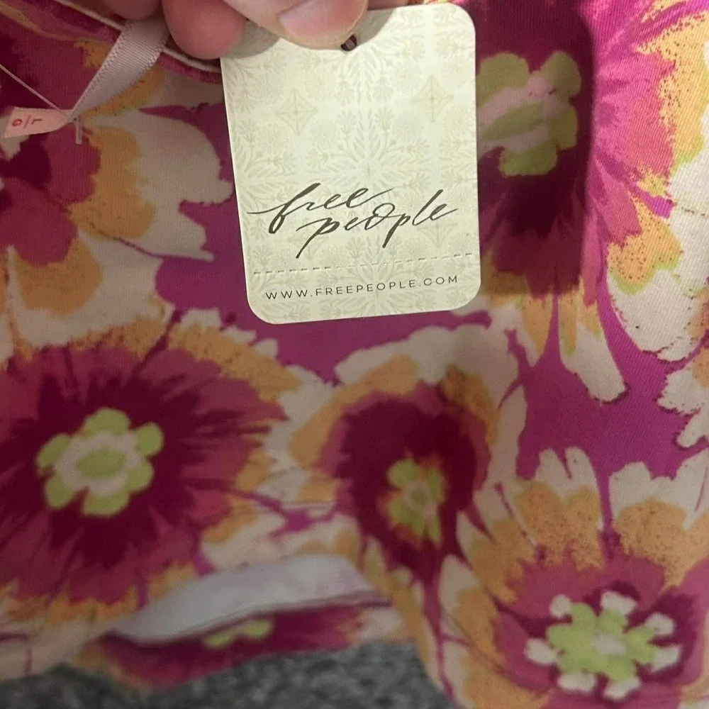Free People Floral Crop‎ Top Pink Yellow Cross Back Puff Sleeve Womens Large